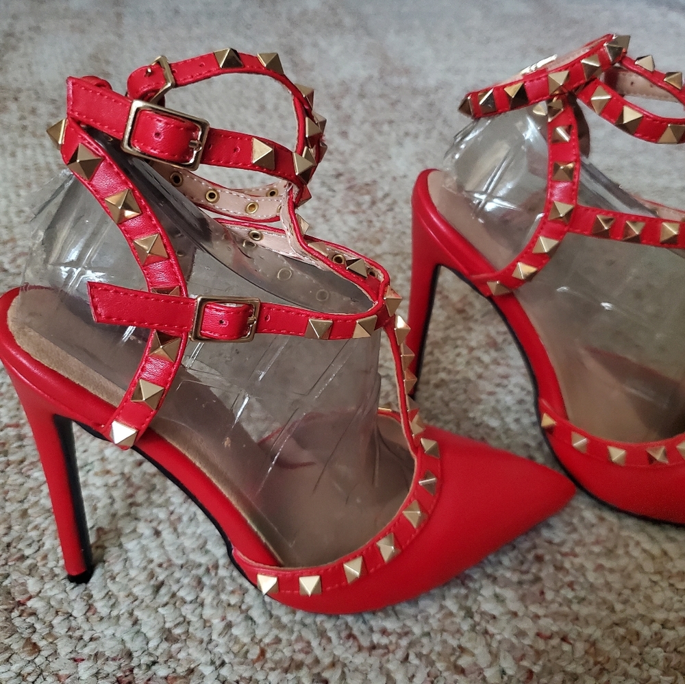 Heels 👠 - Picture 5 of 5